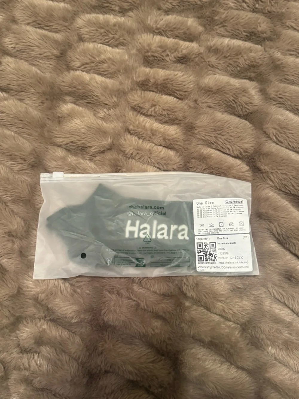 Halara Low-Cut Pair of Socks in Dark Green - OS , NWT